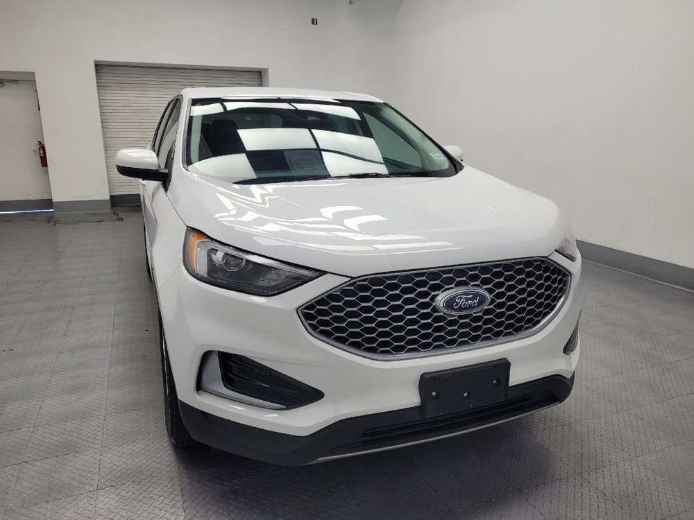 Used 2024 Ford Edge SEL image 14