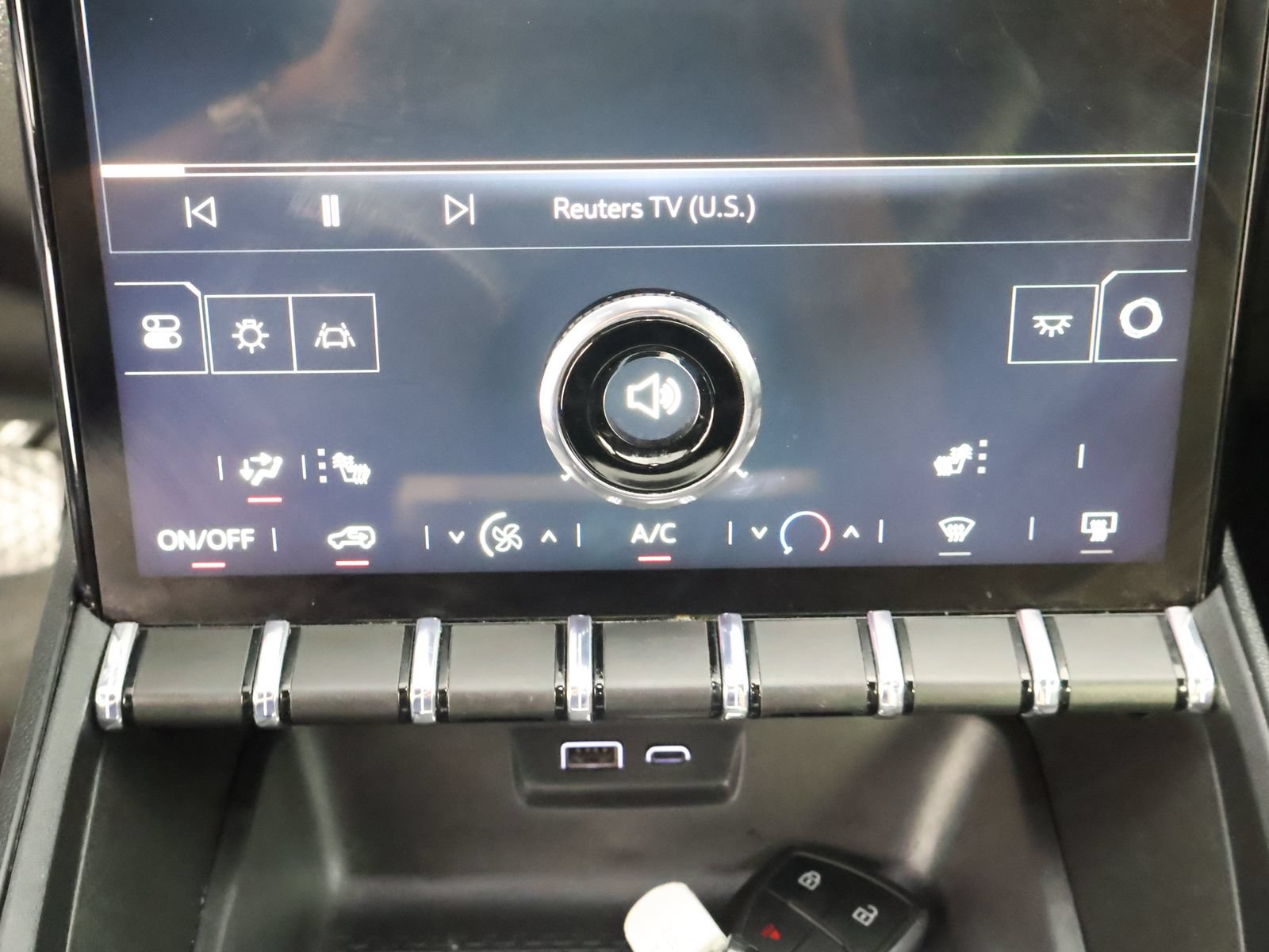 Used 2026 GMC Terrain Elevation AWD/4WD image 40