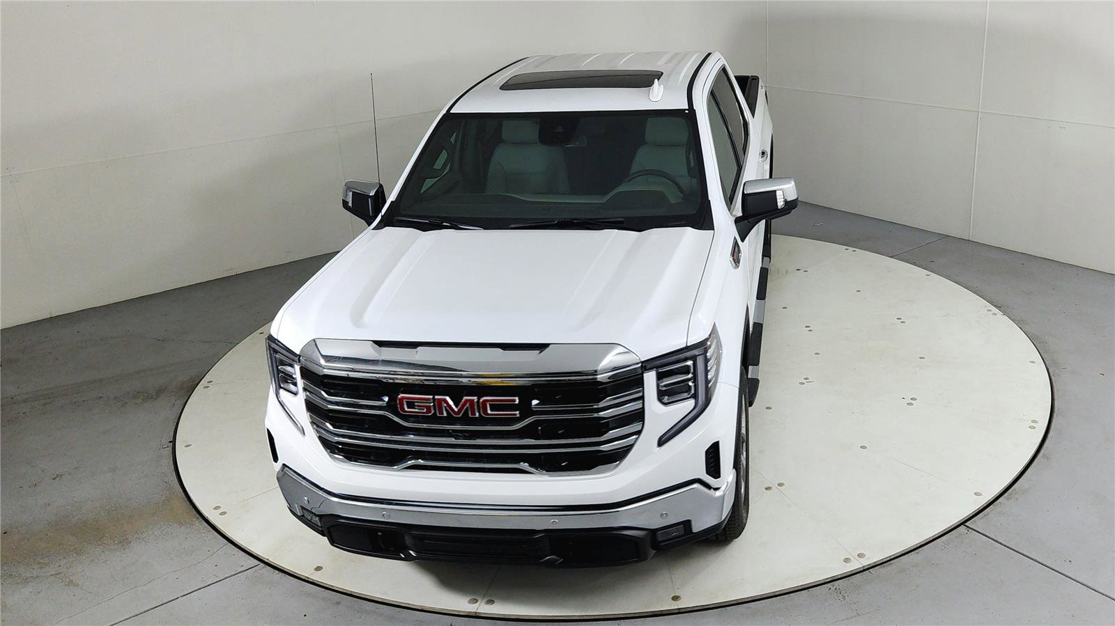 New 2026 GMC Sierra 1500 SLT w/ SLT Premium Plus Package image 14