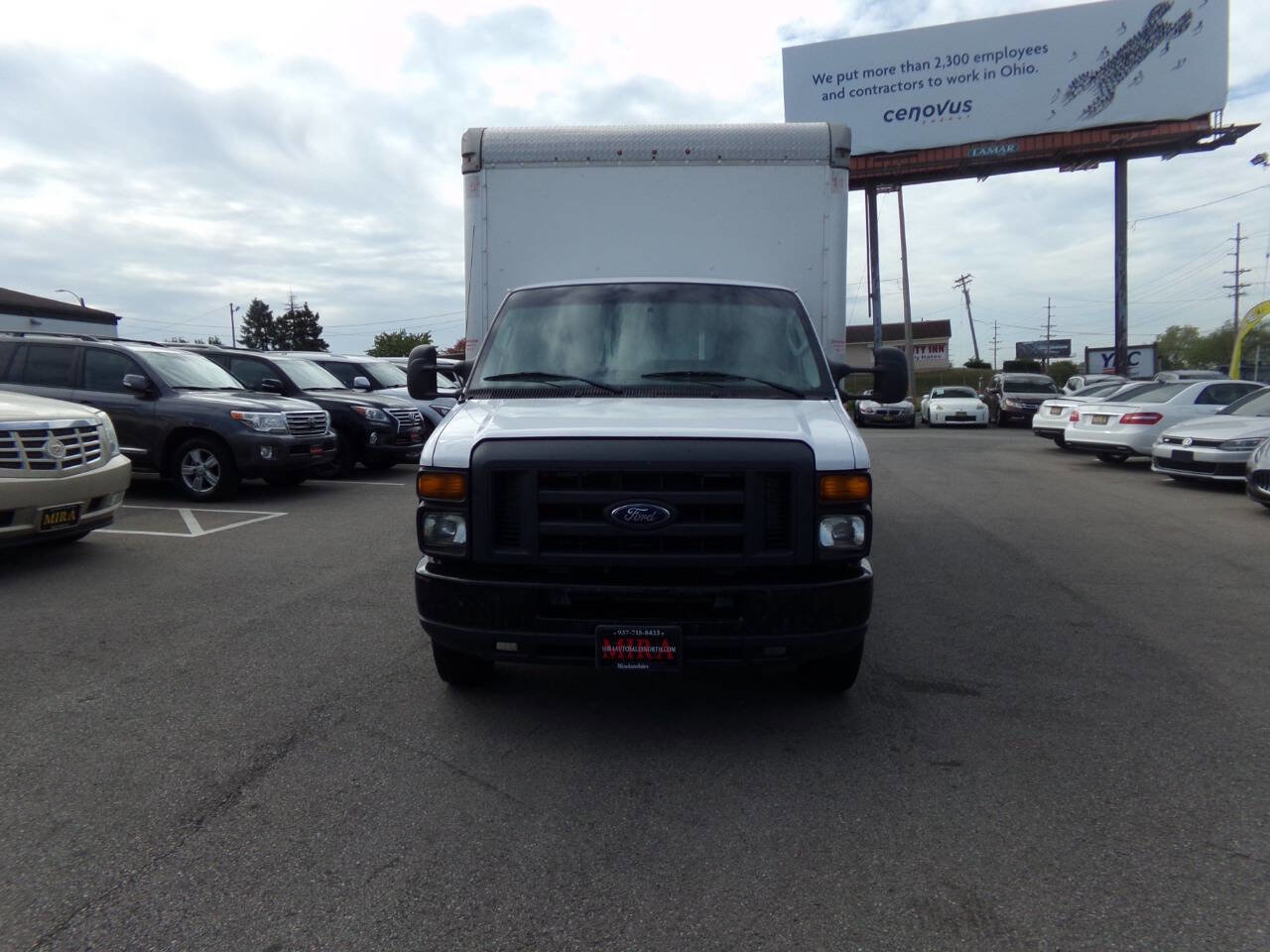 Used 2017 Ford E-450 and Econoline 450 Super Duty w/ Power Windows & Locks Group RWD image 5