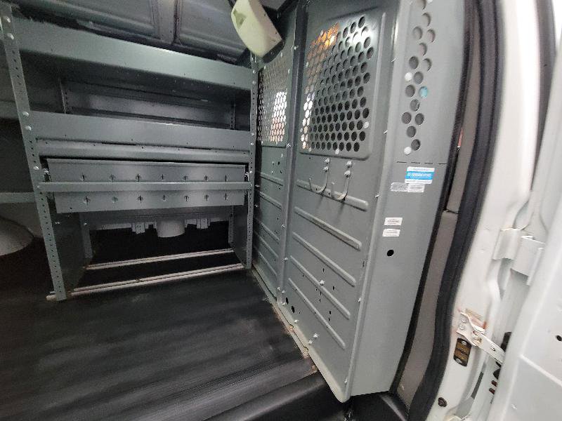 Used 2014 Chevrolet Express 2500 image 23