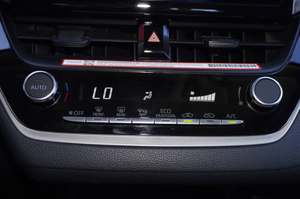 Certified 2025 Toyota Corolla LE FWD image 14