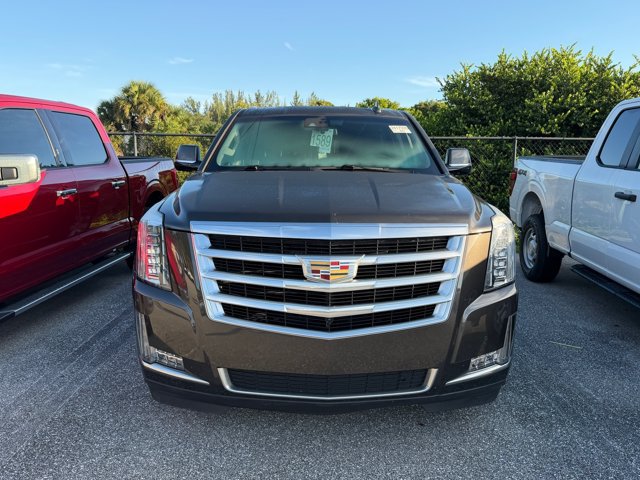 Used 2020 Cadillac Escalade ESV Luxury AWD/4WD image 4