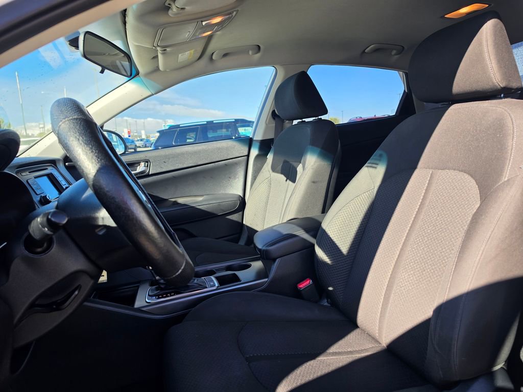 Used 2016 Kia Optima LX image 10