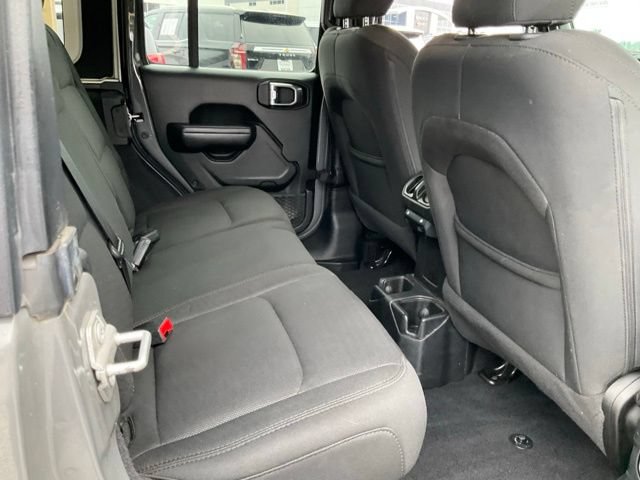 Used 2020 Jeep Wrangler Unlimited Sport AWD/4WD image 16