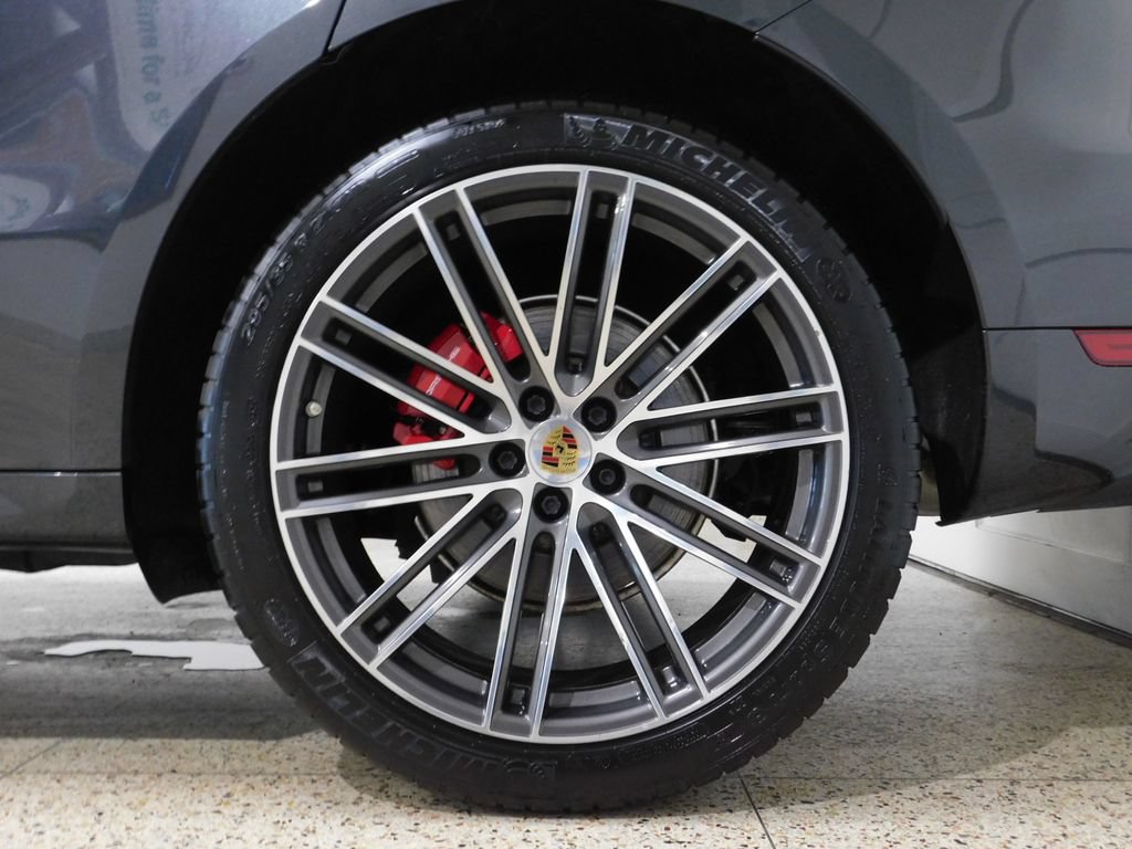 Used 2021 Porsche Macan GTS AWD/4WD image 97