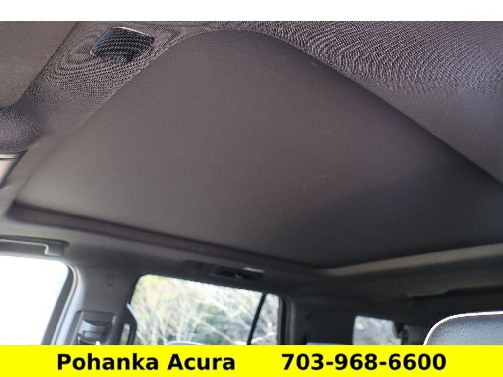 Used 2023 GMC Yukon SLT image 19