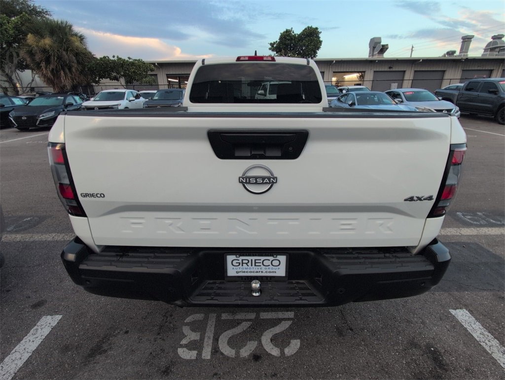 Used 2024 Nissan Frontier S w/ Technology Package image 9