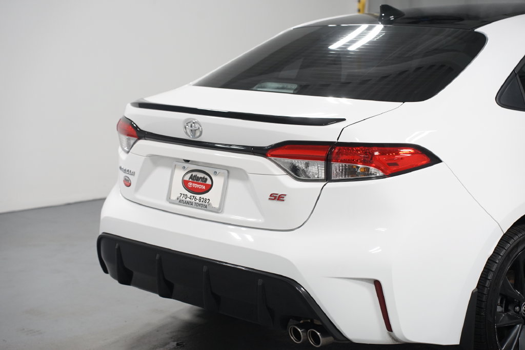 Certified 2026 Toyota Corolla SE w/ SE Package FWD image 9