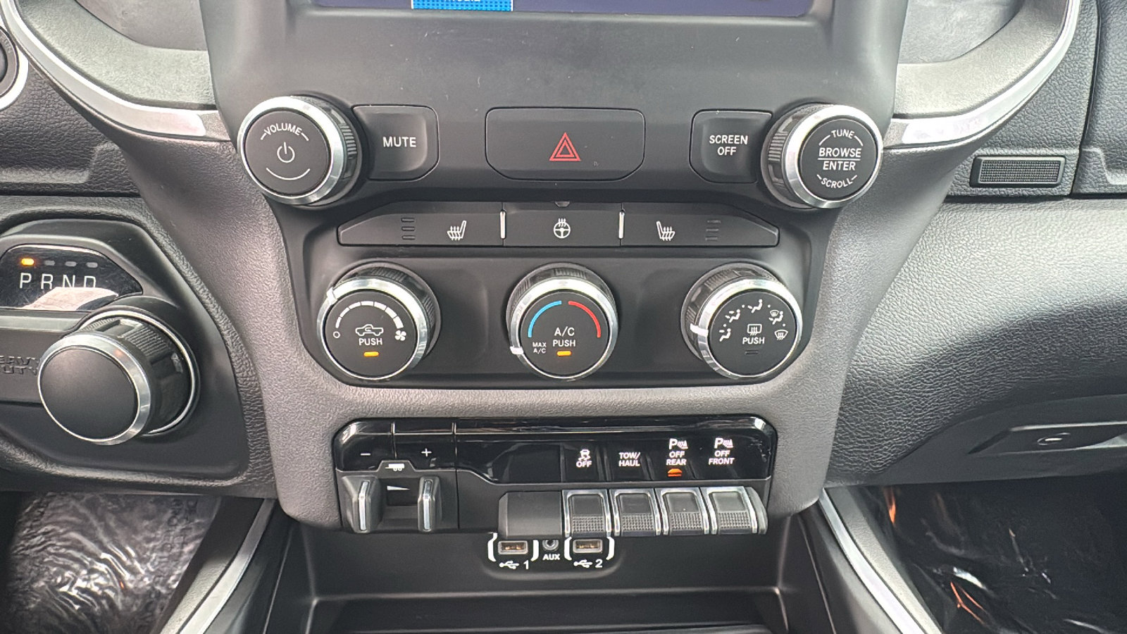 Used 2022 RAM 2500 Lone Star w/ Night Edition image 16