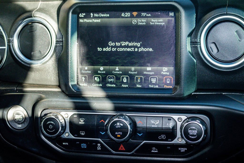 Used 2022 Jeep Wrangler Unlimited Sahara image 13