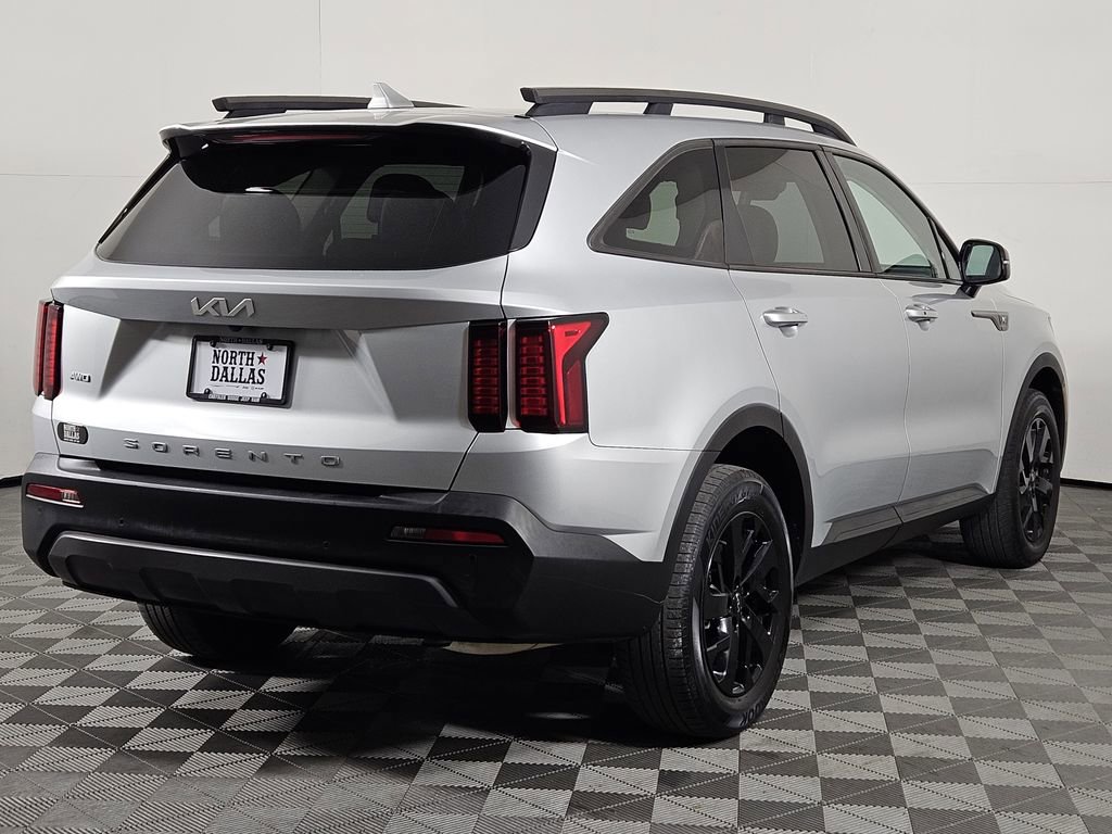 Used 2022 Kia Sorento S w/ Panoramic Sunroof Package image 5