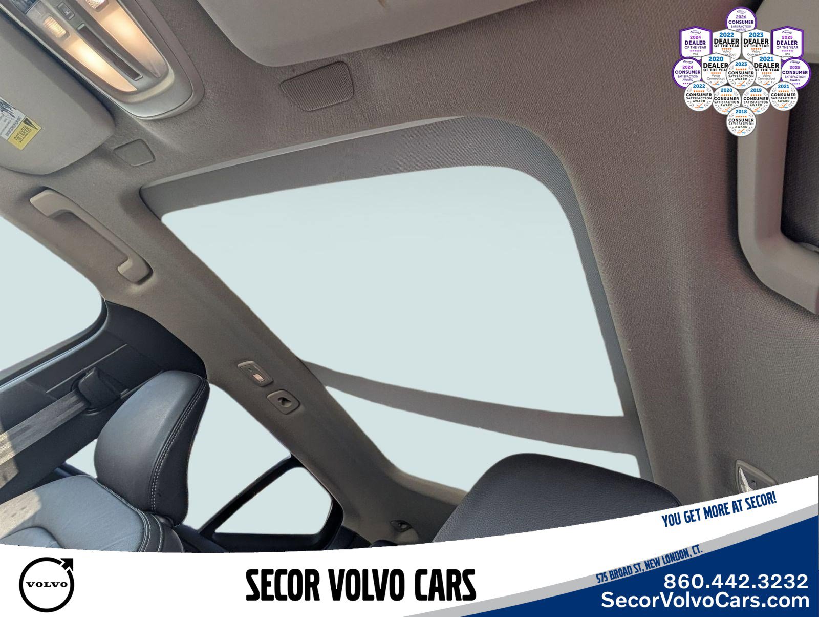 Used 2023 Volvo XC40 B5 Plus w/ Driver Assist Package AWD/4WD image 24