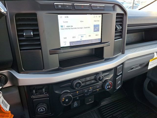 New 2024 Ford F350 XL w/ 360-Degree Camera Package image 7