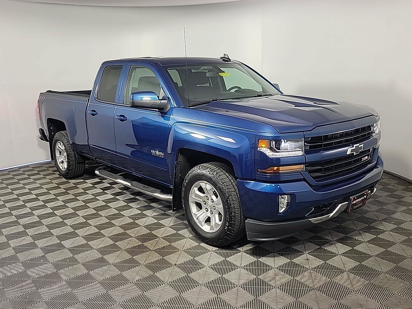 Used 2018 Chevrolet Silverado 1500 LT w/ Texas Edition