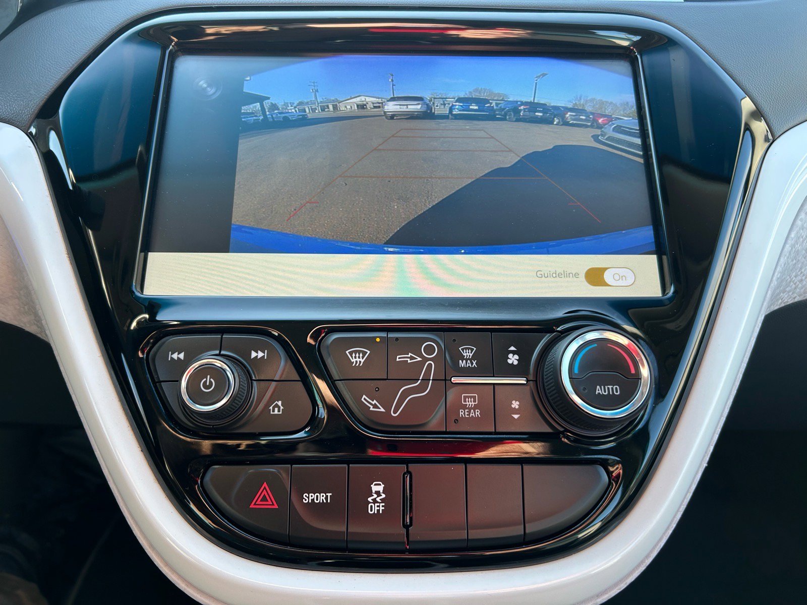 Used 2021 Chevrolet Bolt LT image 25