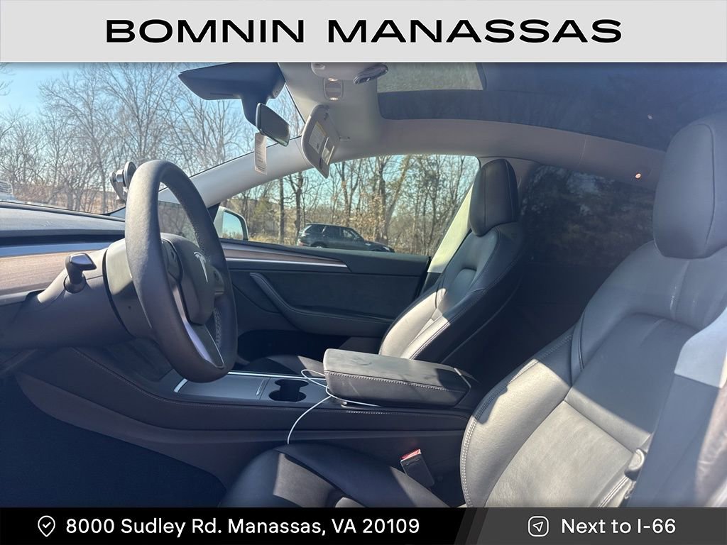 Used 2022 Tesla Model Y Performance image 5