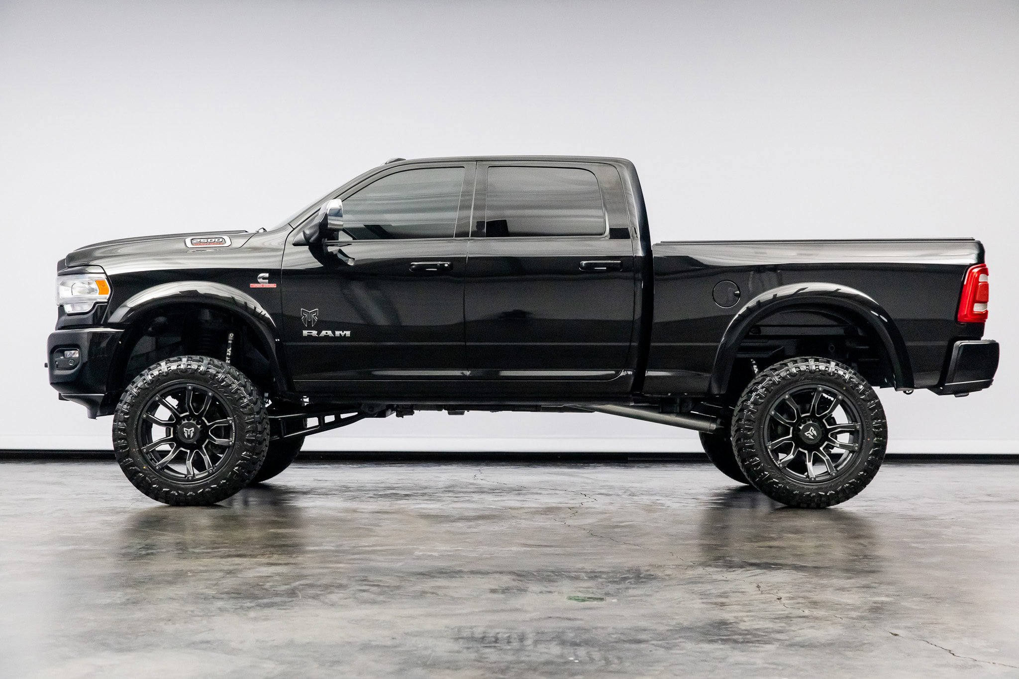 Used 2022 RAM 2500 Laramie image 9