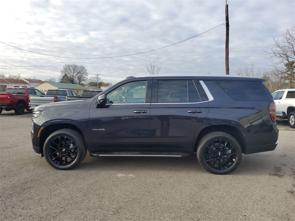 Used 2025 Chevrolet Tahoe LS image 6