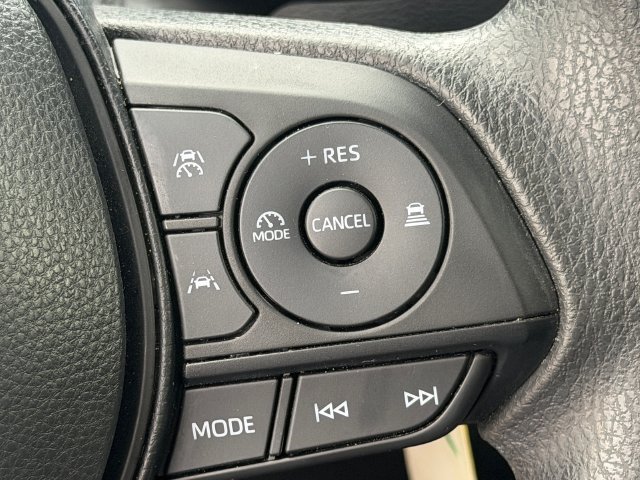 Used 2024 Toyota Corolla LE FWD image 25