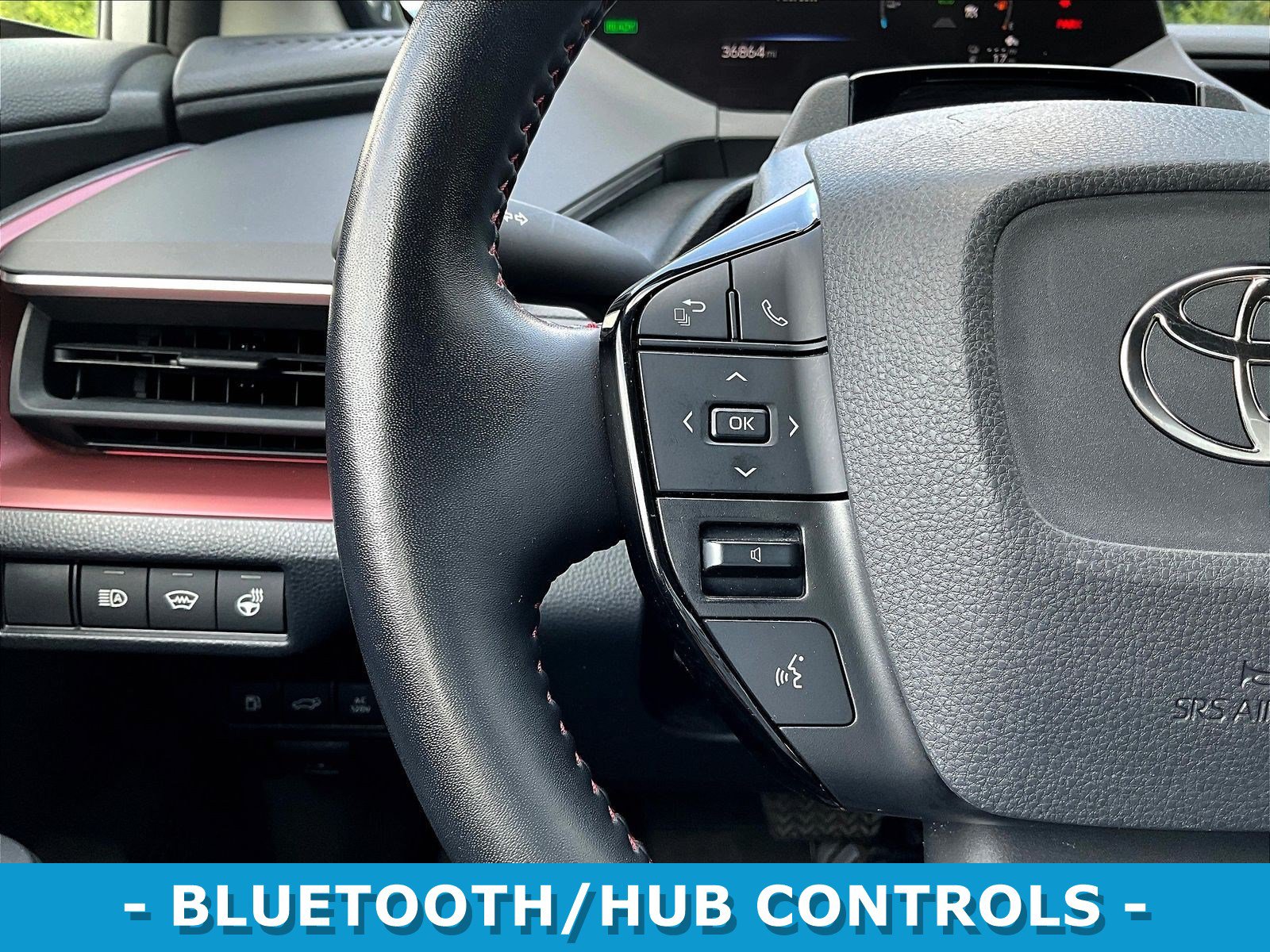 Used 2024 Toyota Prius Prime Premium w/ Advanced Technology Package FWD image 11