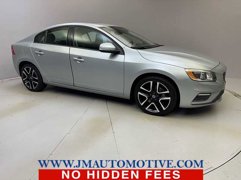 Used 2018 Volvo S60 T5 Dynamic w/ Vision Package image 7