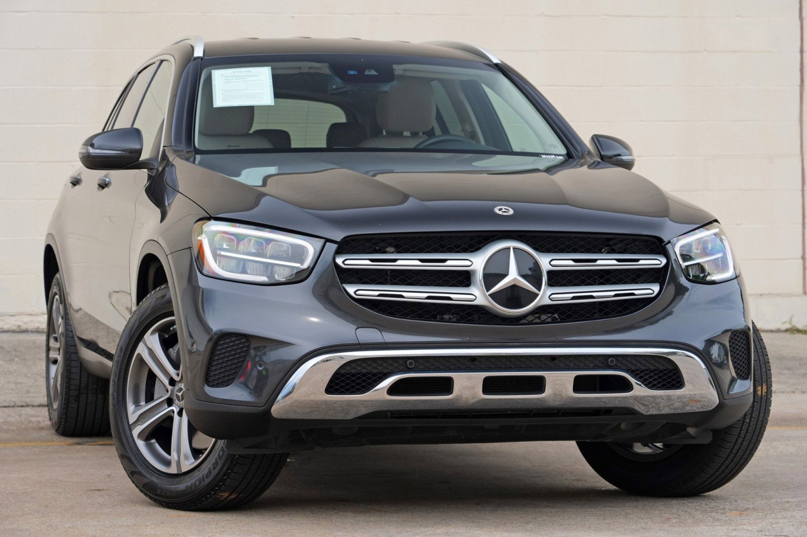 Used 2022 Mercedes-Benz GLC 300 w/ Premium Package Lite image 2