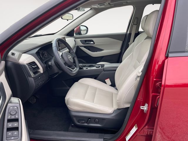 Used 2023 Nissan Rogue SV w/ SV Premium B Package AWD/4WD image 9