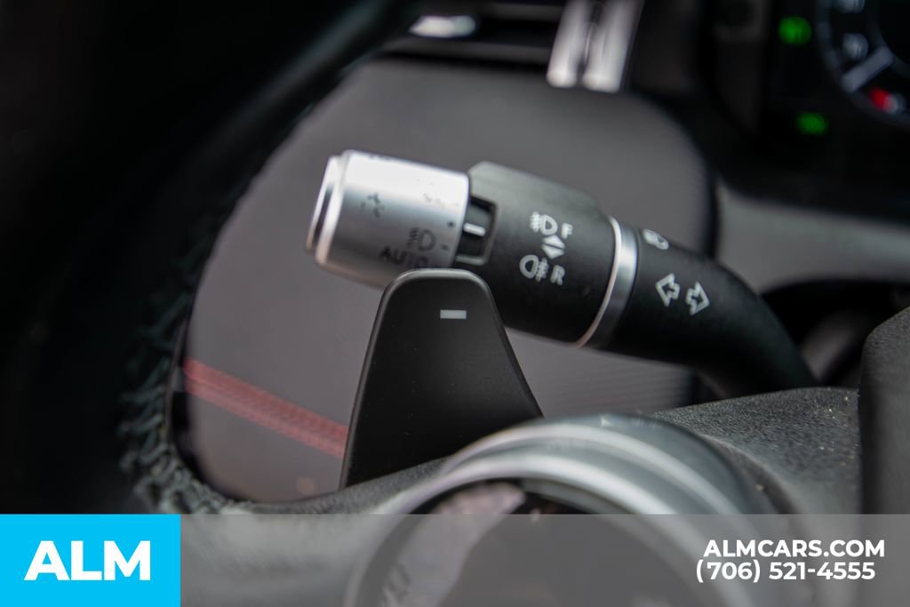 Used 2020 Land Rover Discovery Sport S R-Dynamic image 18