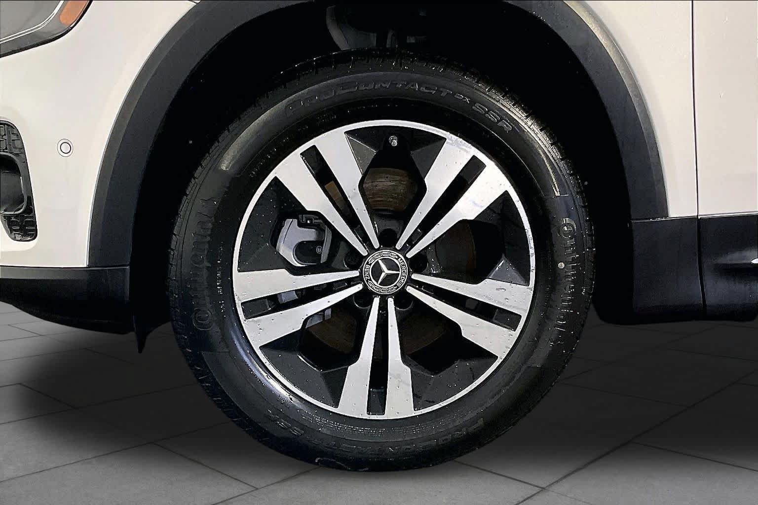 New 2026 Mercedes-Benz GLB 250 4MATIC image 17