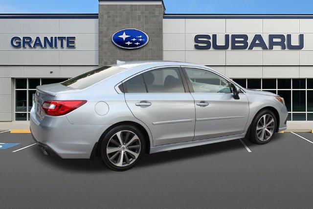 Used 2018 Subaru Legacy 3.6R Limited AWD/4WD image 11
