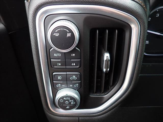 Used 2019 GMC Sierra 1500 AT4 w/ AT4 Preferred Package AWD/4WD image 17