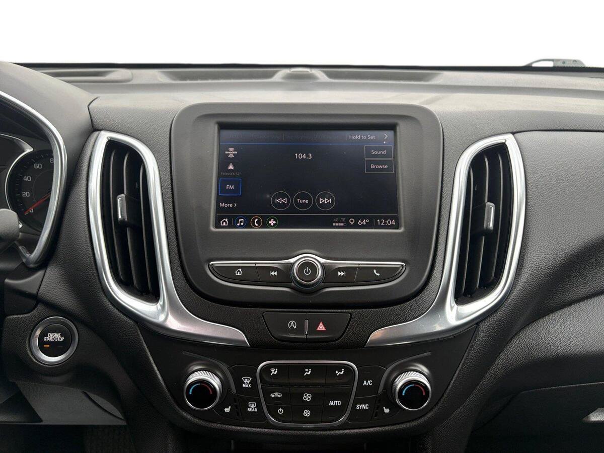 Used 2024 Chevrolet Equinox LT AWD/4WD image 19