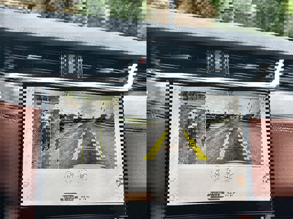 New 2026 Jaguar F-PACE R-Dynamic S image 25