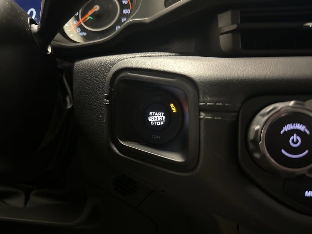 Used 2024 Jeep Wrangler Unlimited Rubicon w/ Convenience Group image 20