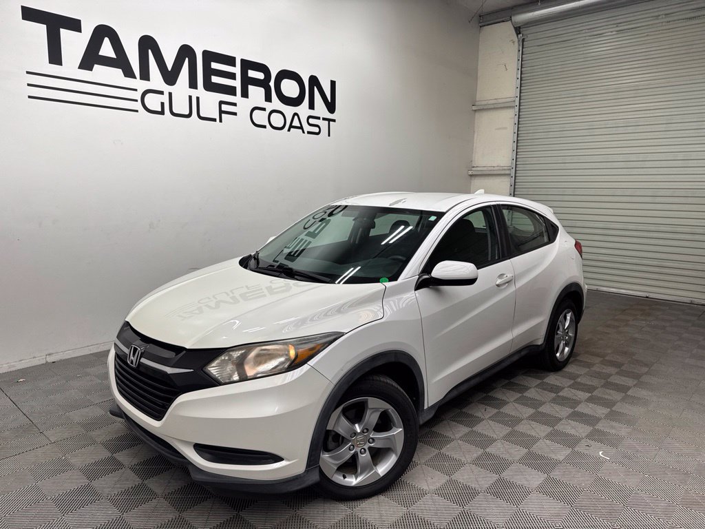 Used 2016 Honda HR-V LX image 2