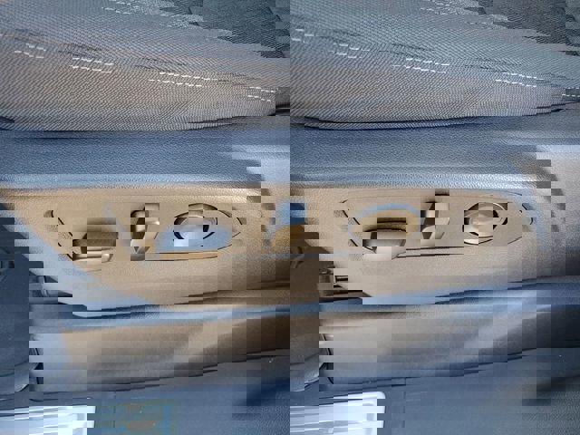 New 2026 GMC Sierra 1500 SLE image 7