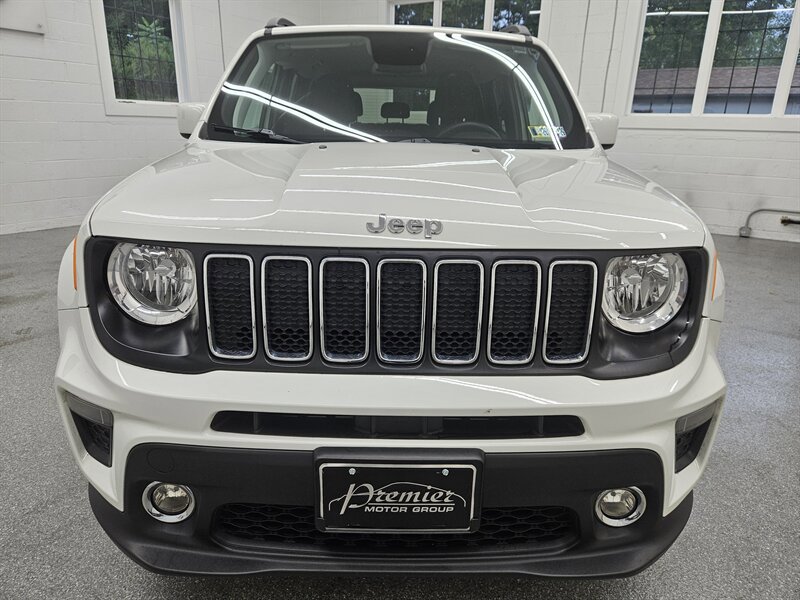 Used 2020 Jeep Renegade Latitude AWD/4WD image 2