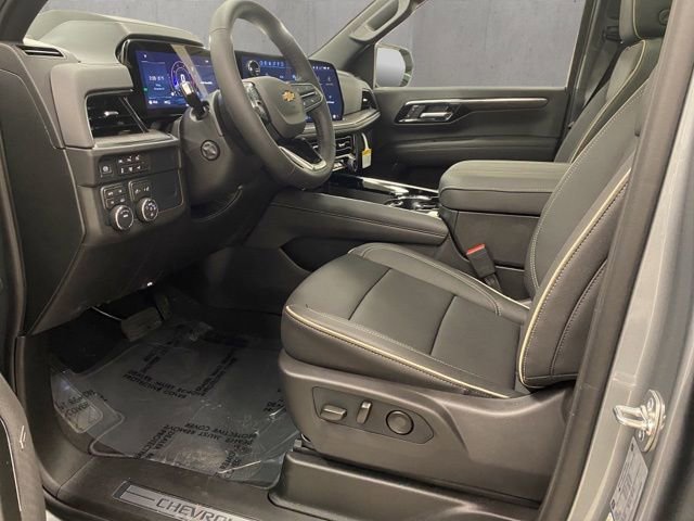 New 2026 Chevrolet Suburban Premier AWD/4WD image 13