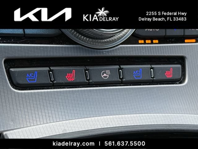 Used 2020 Lincoln MKZ Reserve w/ Luxury Package FWD image 25