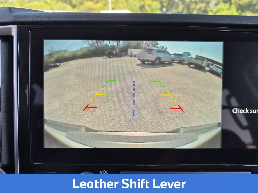 Used 2025 Nissan Frontier SV w/ SV Convenience Package RWD image 27