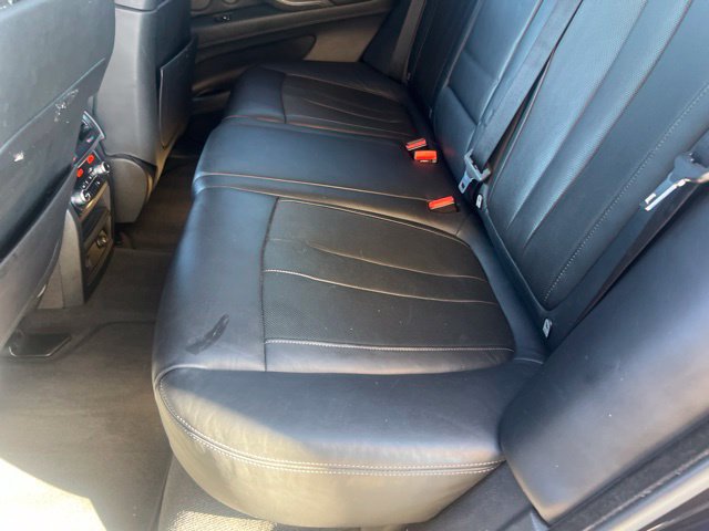 Used 2015 BMW X5 M AWD/4WD image 21
