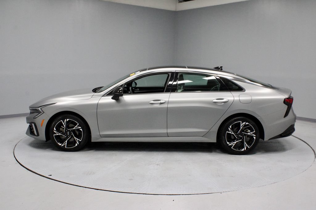 Used 2025 Kia K5 GT-Line w/ GT-Line Premium Package FWD image 8