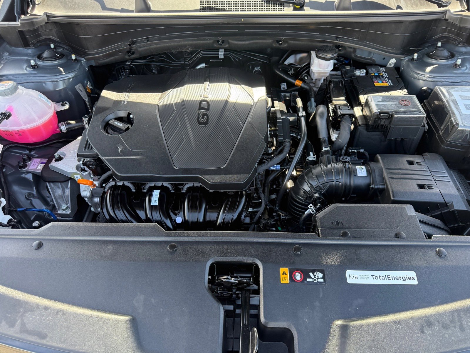 Used 2025 Kia Sportage EX image 33