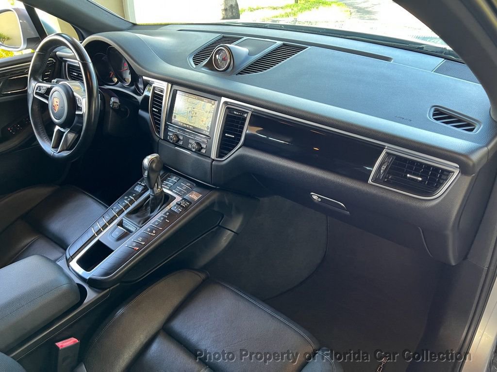 Used 2015 Porsche Macan S image 37