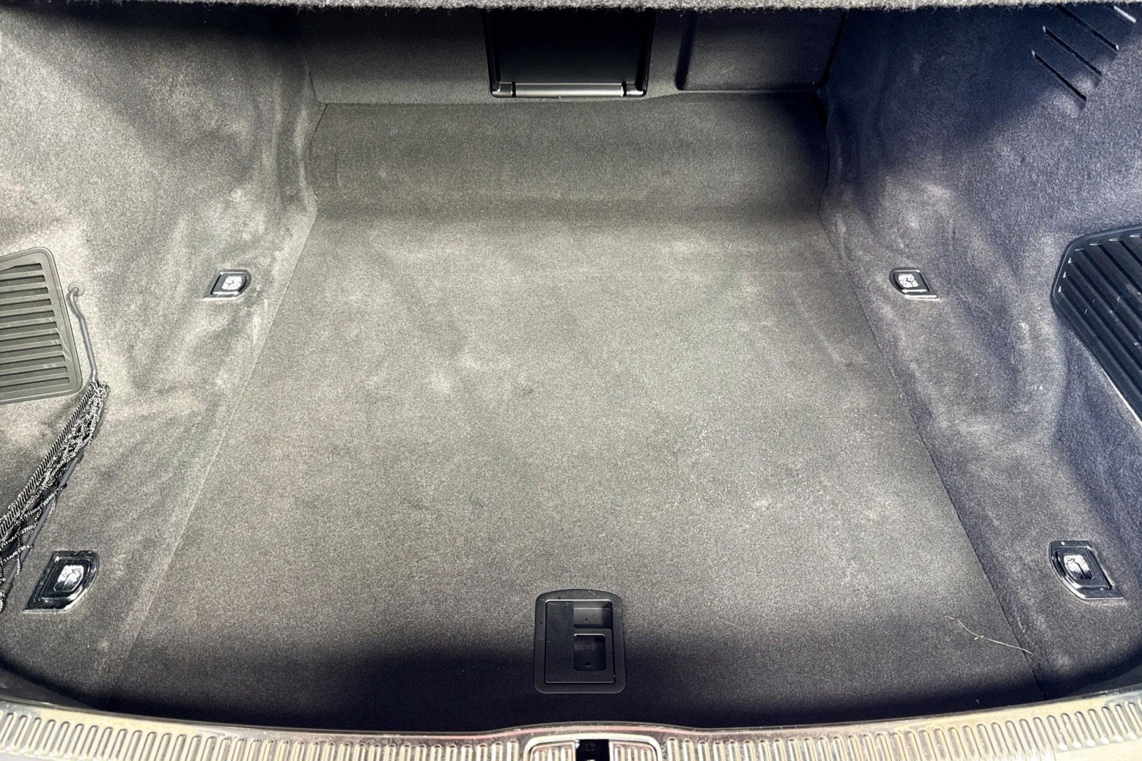 Used 2022 Audi A8 L 3.0T w/ Executive Package image 25