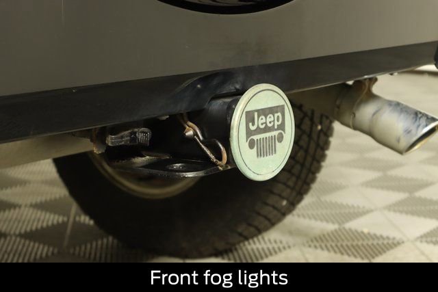 Used 2016 Jeep Wrangler Unlimited Sahara w/ Max Tow Package image 28