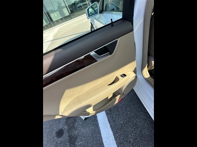 Used 2014 Mercedes-Benz C 250 Sedan image 11