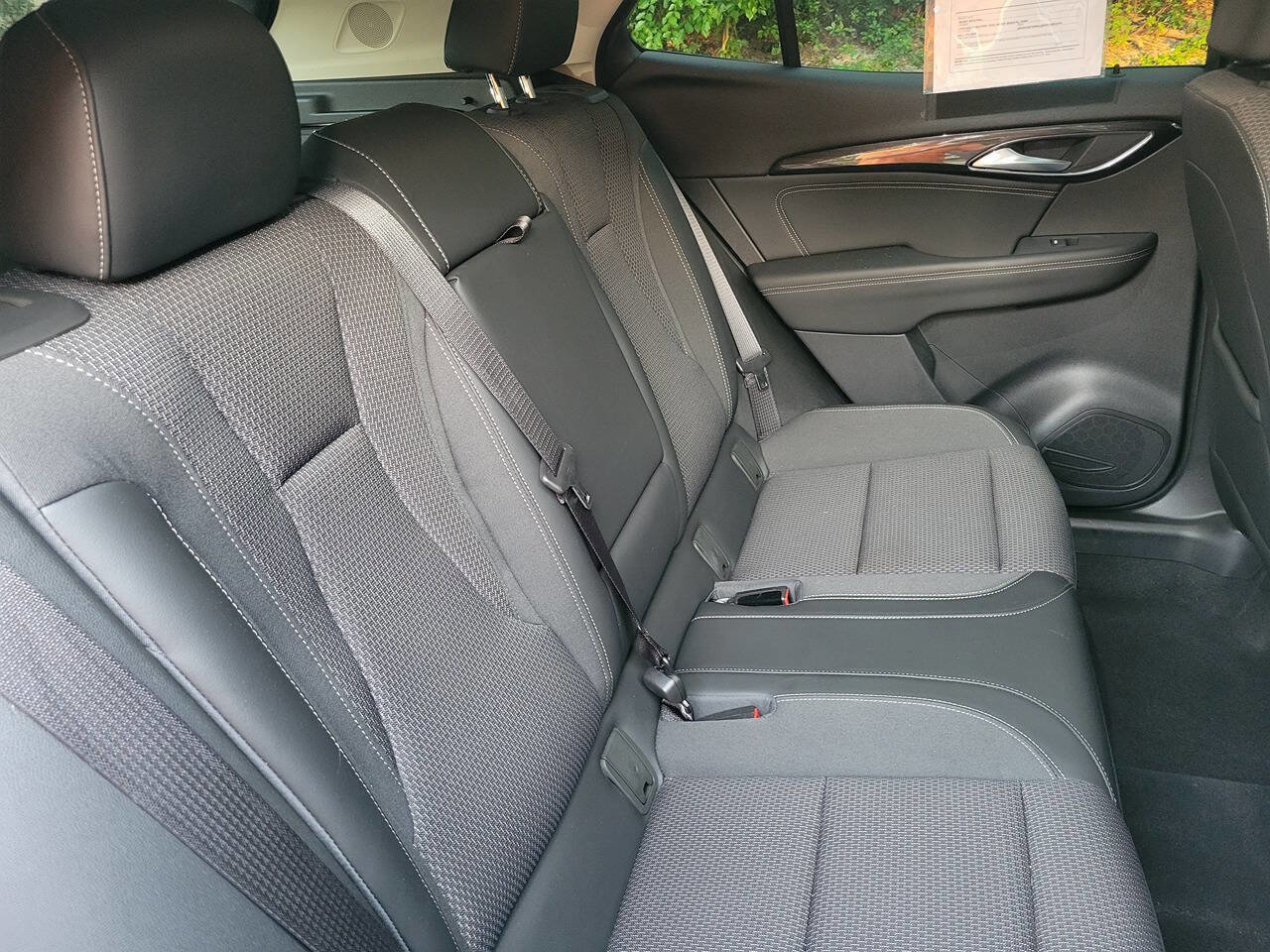 Used 2021 Buick Envision Preferred image 11