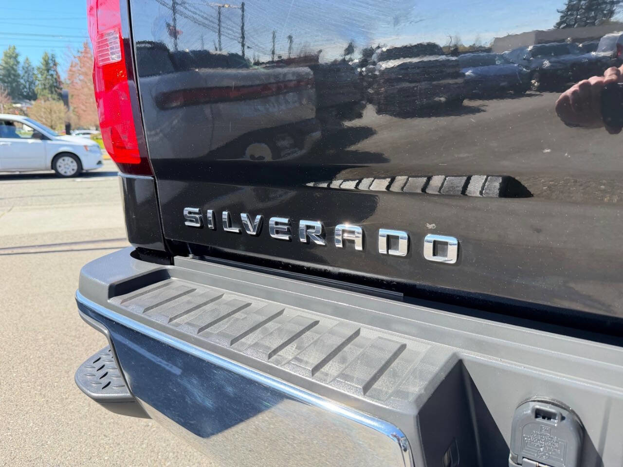 Used 2015 Chevrolet Silverado 2500 LT w/ LT Convenience Package image 7